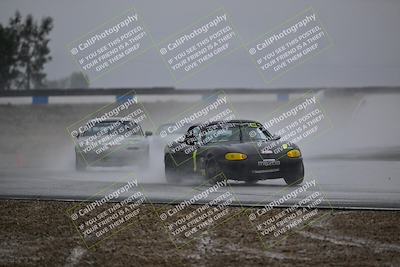 media/Nov-15-2025-CalClub SCCA (Sat) [[7bfa5a7151]]/Race/Group 4/